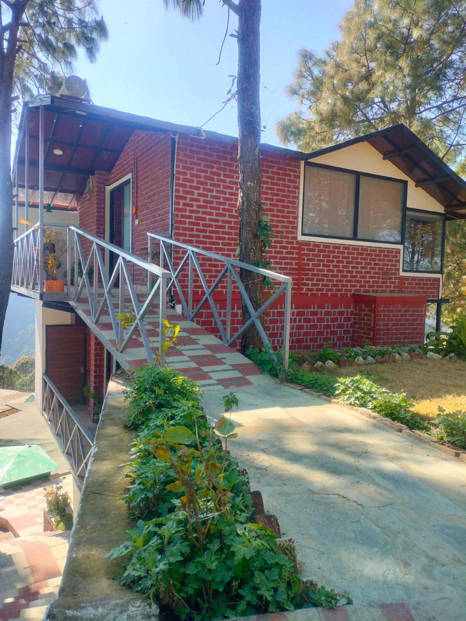 Zone Connect By The Park, Lansdowne Hotel Exterior photo