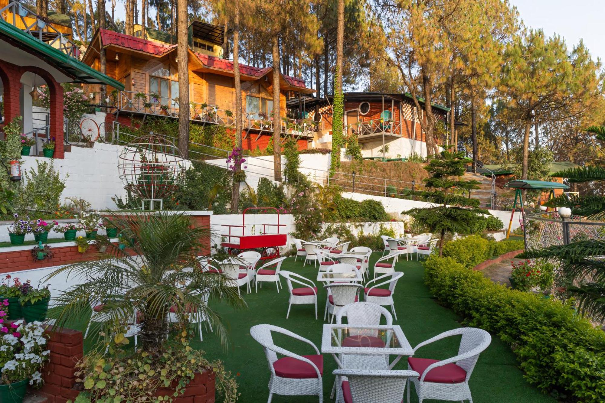 Zone Connect By The Park, Lansdowne Hotel Exterior photo
